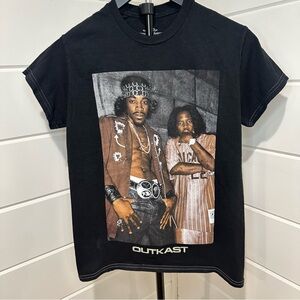 OutKast Rap Graphic T-Shirt Size: XS
